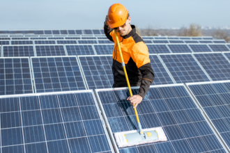 Cicero Viana Filho destaca como a energia limpa é a chave para a competitividade no cenário global.