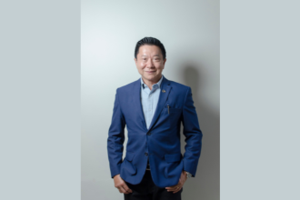 Milton Seigi Hayashi apresenta o minilifting como uma técnica moderna para rejuvenescimento facial sem grandes incisões.