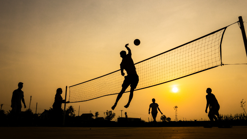 Neste artigo, Alfredo Moreira Filho explica como o voleibol desenvolve força, coordenação, raciocínio rápido e equilíbrio emocional em um único esporte.